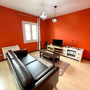  Apartamento Luistarrak Apartment- Free Parking