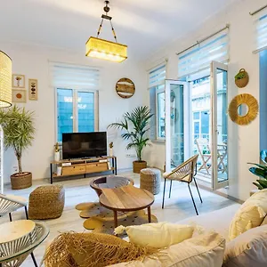 Exceptional Flat 1 Min To Metro & Galata Tower Apartment Istanbul